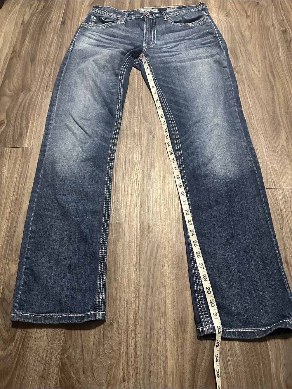 BKE Men’s Jeans Size 31 Medium Blue Distressed Bootcut Denim Western Style.